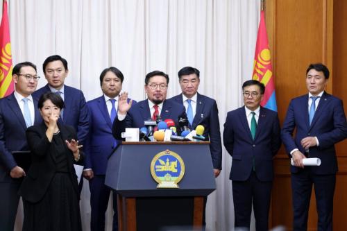 Г.Занданшатарын Засгийн газрын 100 хоног дахь  хүнд хаяглагдсан “мессеж”