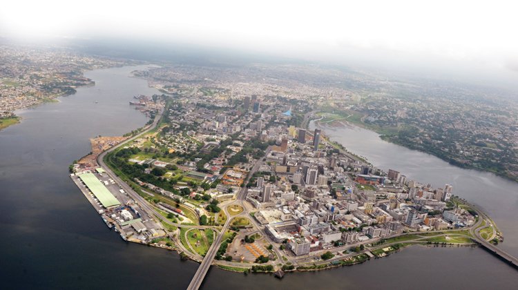 Эрчим хүчний шилжилт ба Африк дахь чухал ашигт малтмалын төлөөх өрсөлдөөн